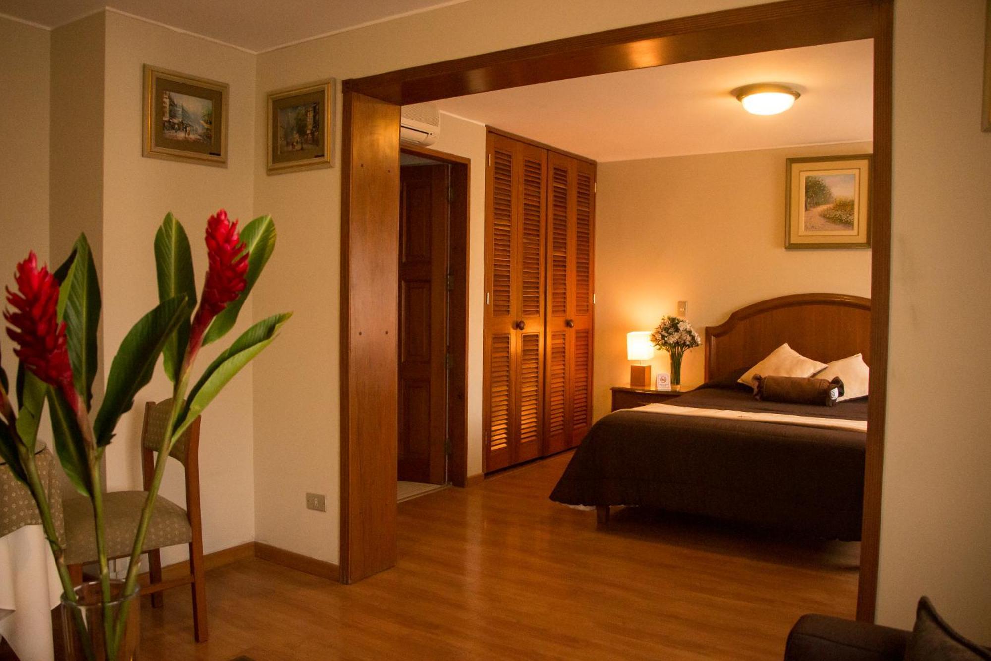 Hotel Britania San Borja Lima Bagian luar foto